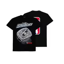 Camiseta corta con estampado atrás